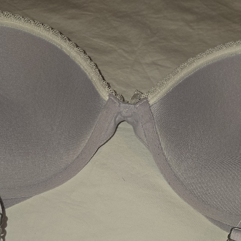 Victoria's Secret Lavander Push Up Bra SIZE 34D - Picture 7 of 8